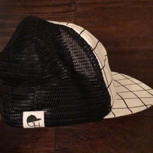 George Hats USA - GRID Pattern